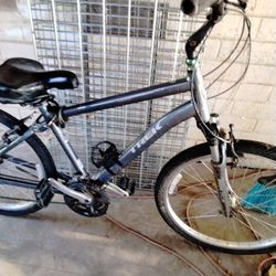 Trek Mountain Bike 