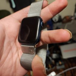 6th Gen Apple Watch GPS/LTE and 3rd Gen GPS/LTE