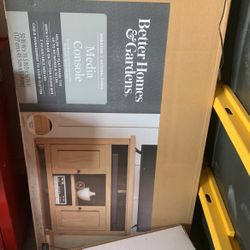 Media Console 