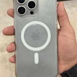 iPhone 15 Pro Max 1TB Natural titanium