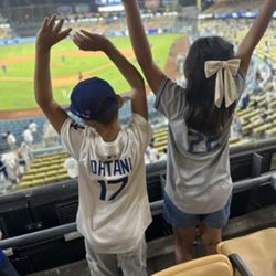 Dodger tickets - Loge level Section 103
