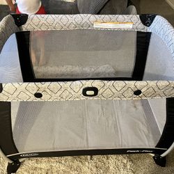 graco pack and play 