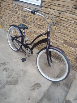 Low Rider cruiser bike