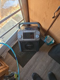 Bluetooth Karioke Speaker/cd/HDMI