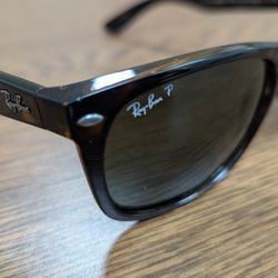 Ray-Ban Sunglasses 