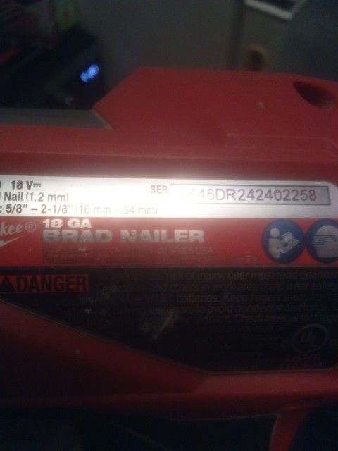 Milwaukee Brad Nailer 18ga 18v