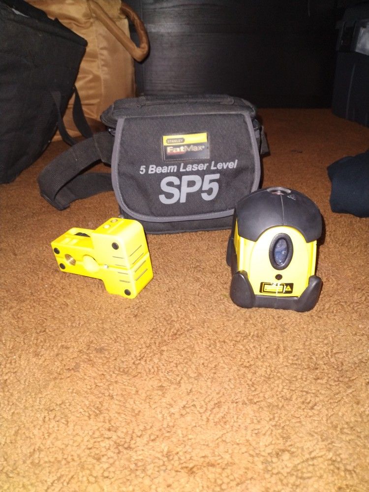 $100$ Stanley Sp5 Fat Max 5 Beam Laser Level $100