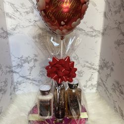 Valentines Day Gift Set Bath And Body Works Ghirardeli Chocolates