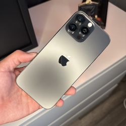 iPhone 16 Pro Max - 256 GB - ATT & MVNOs