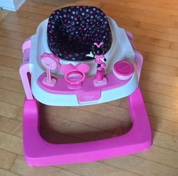 Minnie mouse walker