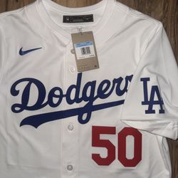 New Men’s Size Medium Nike LA Dodgers Mookie Betts Jersey 