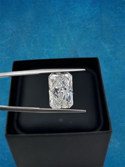 Big Diamond Radiant Shape lab-grown Certified Diamond 💎