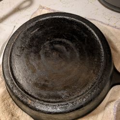 Cast Iron Pan 