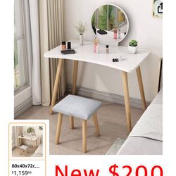 New Luxury Dresser Table Vanity Makeup Table Set, Vanity Table Set with light up Mirror & stool$200