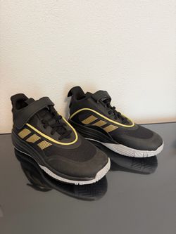 Men's Adidas Ownthegame 3.0 Mid Basketball shoes