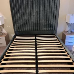 Queen Sized bed frame 