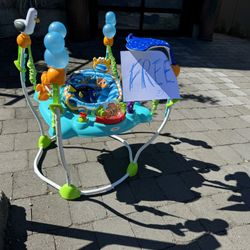 Finding Nemo Baby Bouncer