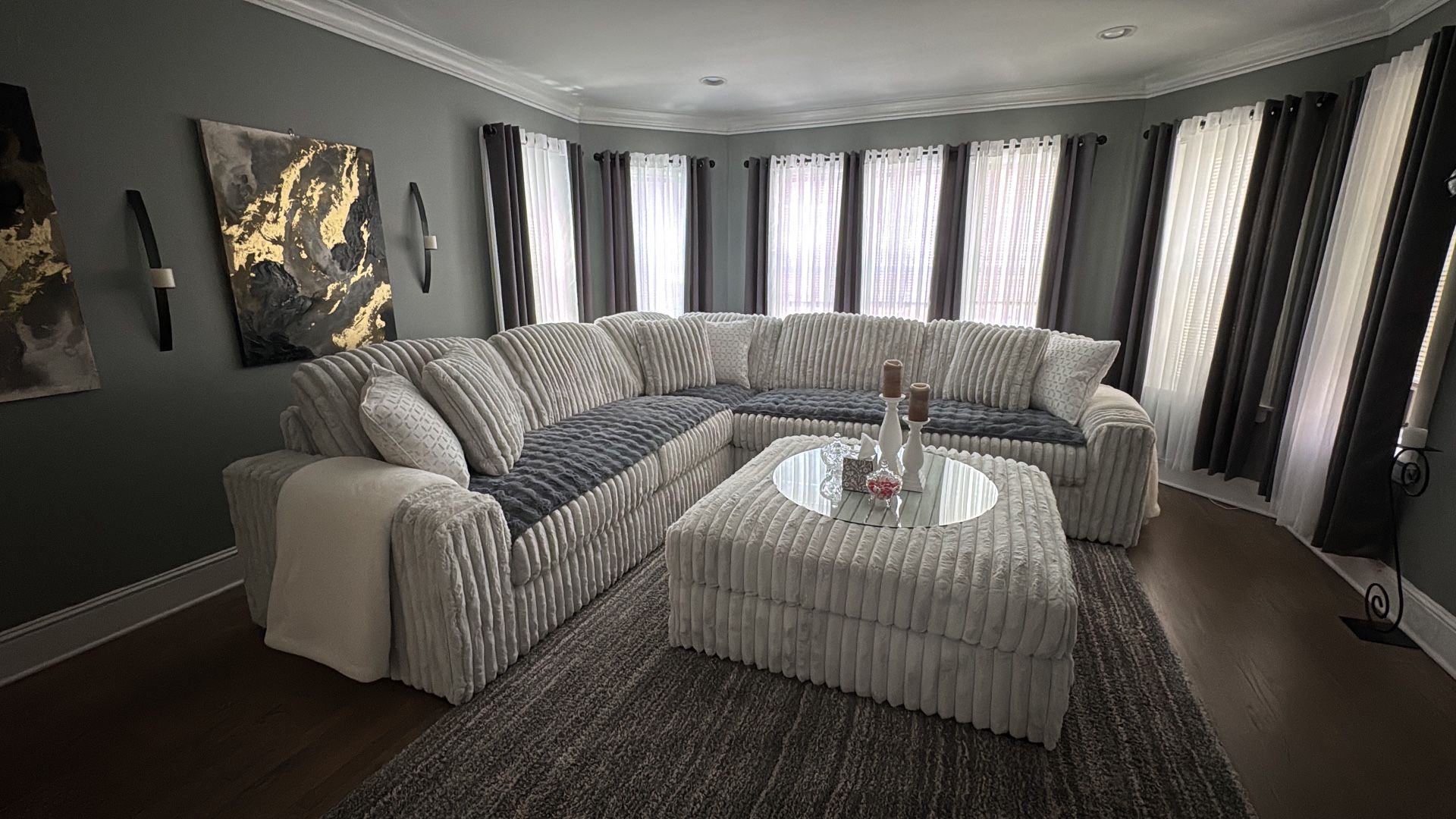 Sectional & Ottoman