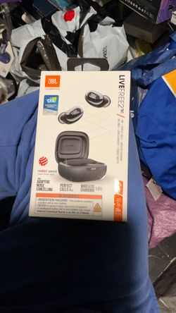 JBL Live Free 2 - True Wireless Noise Cancelling Earbuds, Up to 35hrs of Playtime, 6 mics for Perfect Calls with Zero Noise, IPX5 Waterproof, Oval Tub