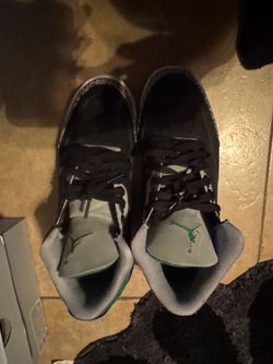 Jordan pine green 3s