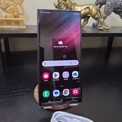 Unlocked Samsung Galaxy S22 Ultra