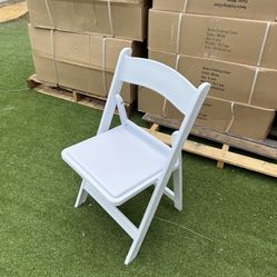 White Party Chairs/ Sillas Blancas De Resina