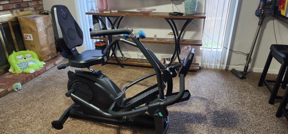 FreeStep LT3 Recumbent Cross Trainer Teeter