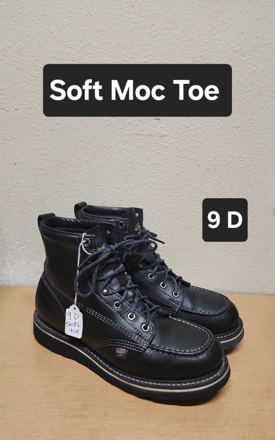 Thorogood Work Boot Size 9 D SOFT MOC TOE