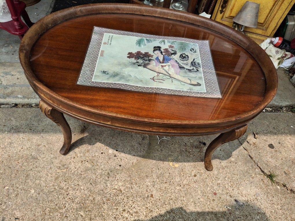 SUPER NEAT LOOKING ANTIQUE TABLE WITH A REMOVABLE GLASS TOP