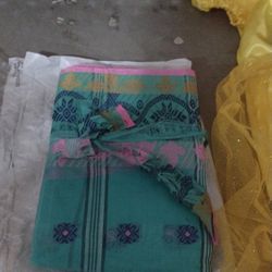 BRWH-B0B6YBHJ9X  dB DESH BIDESH Women`s Traditional Bengal Tant Tri Leaf Woven Design Pure Handloom Cotton Saree Without Blouse Piece 5.6 Mtr