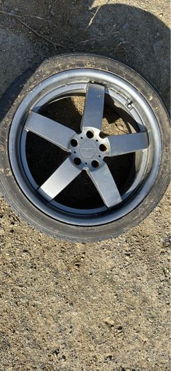 20” wheels 2 tires