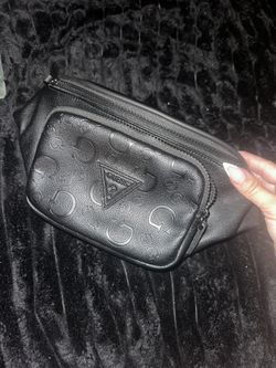 GUESS fanny pack/cross body bag