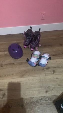Kids Roller Skates Set with Helmet and Pads