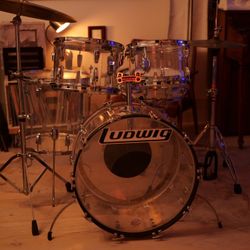 1973 Ludwig Vistalite Drum Set Clear