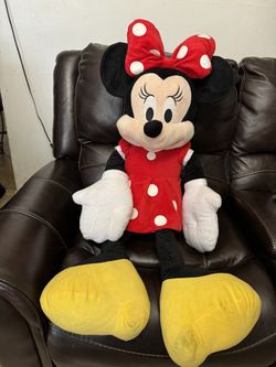 3 Feet Minie Mouse 
