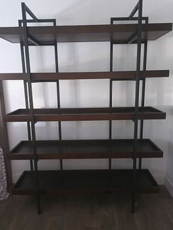 Book shelf