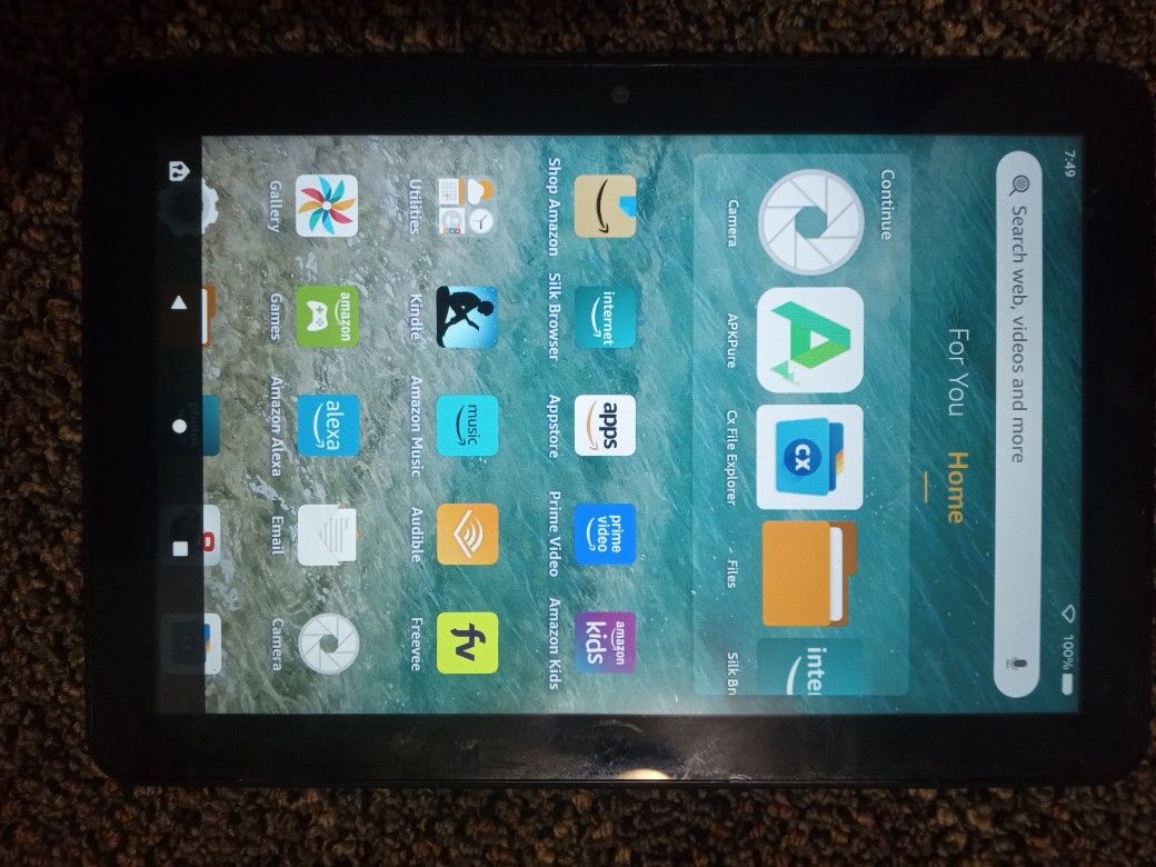 Amazon Fire 8 HD (10th Gen)