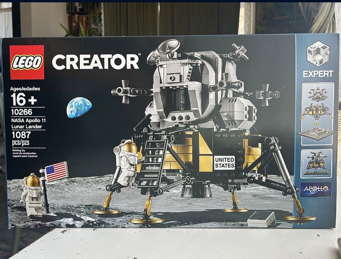 🆕Lego Creator NASA Apollo 11 Lunar Lander 10266