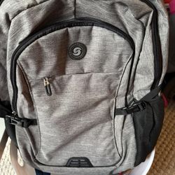 Shrradoo Backpack With USB, Muchilla Con USB
