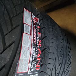 315/25R26 Lexani Lx Thirty Tires Singles