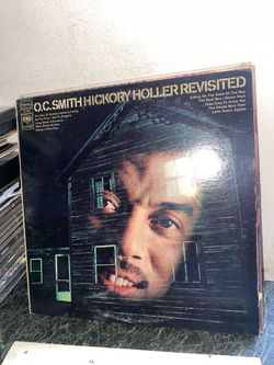 vg vinyl
jacket is vg 
1968 vinyl record album Hickory Holler Revisited by O.C. Smith, released on the Columbia label.Artist: O.C. SmithKey Tracks: Fe