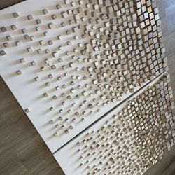 Artwork in canvas and wood