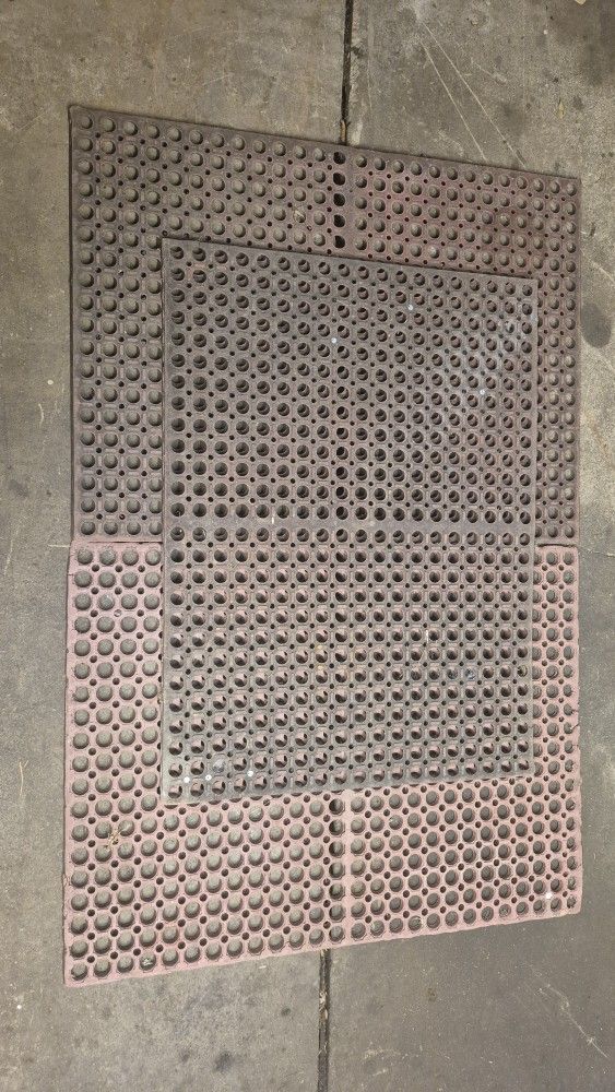 Rubber Mats X 3 36" L x 29" W