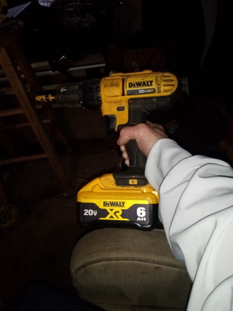 DeWalt Impact