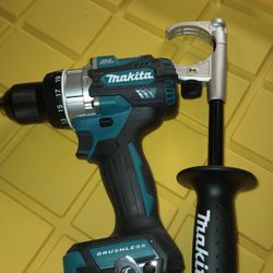 MAKITA 18V  1/2" HAMMER DRILL 