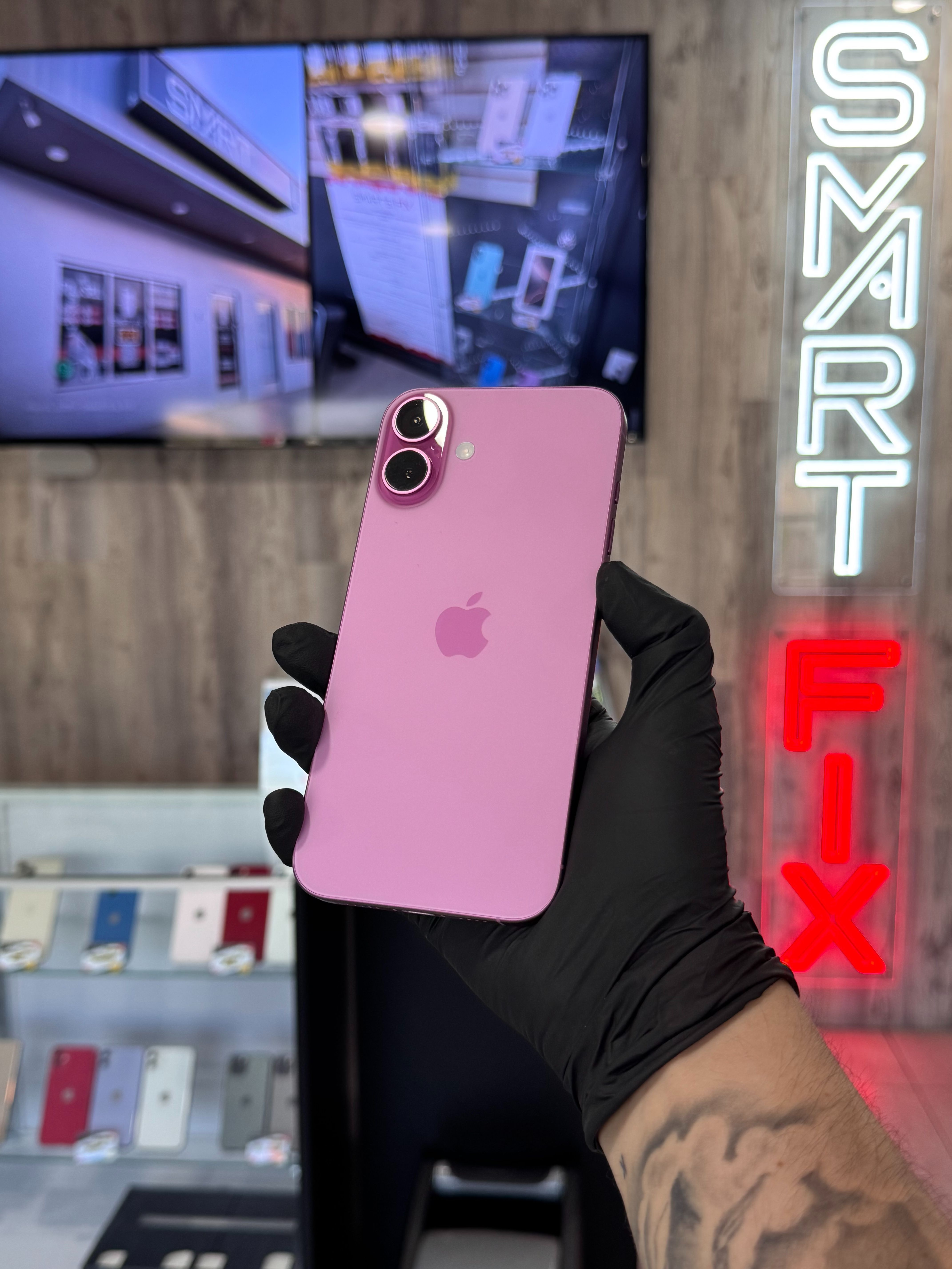Apple iPhone 16 Plus 256 GB - Pink (Unlocked) + Warranty