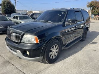 2004 Lincoln Navigator