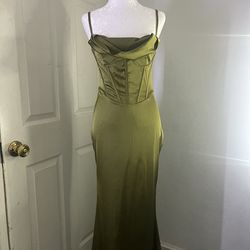 Green night club dress