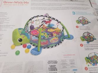 Baby play