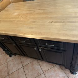 Butcher Block Island With Storage 